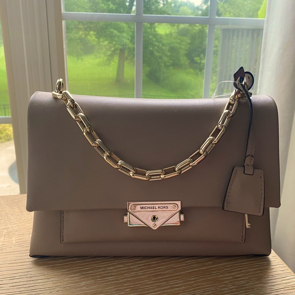 NWT. Michael Kors Cece Medium Handbag